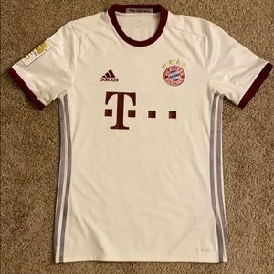 Bayern Munich Jersey- Thiago 6